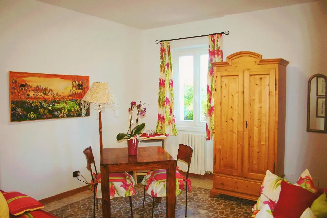 Ca Donzella Bed and Breakfast Lazise Bed & Breakfast